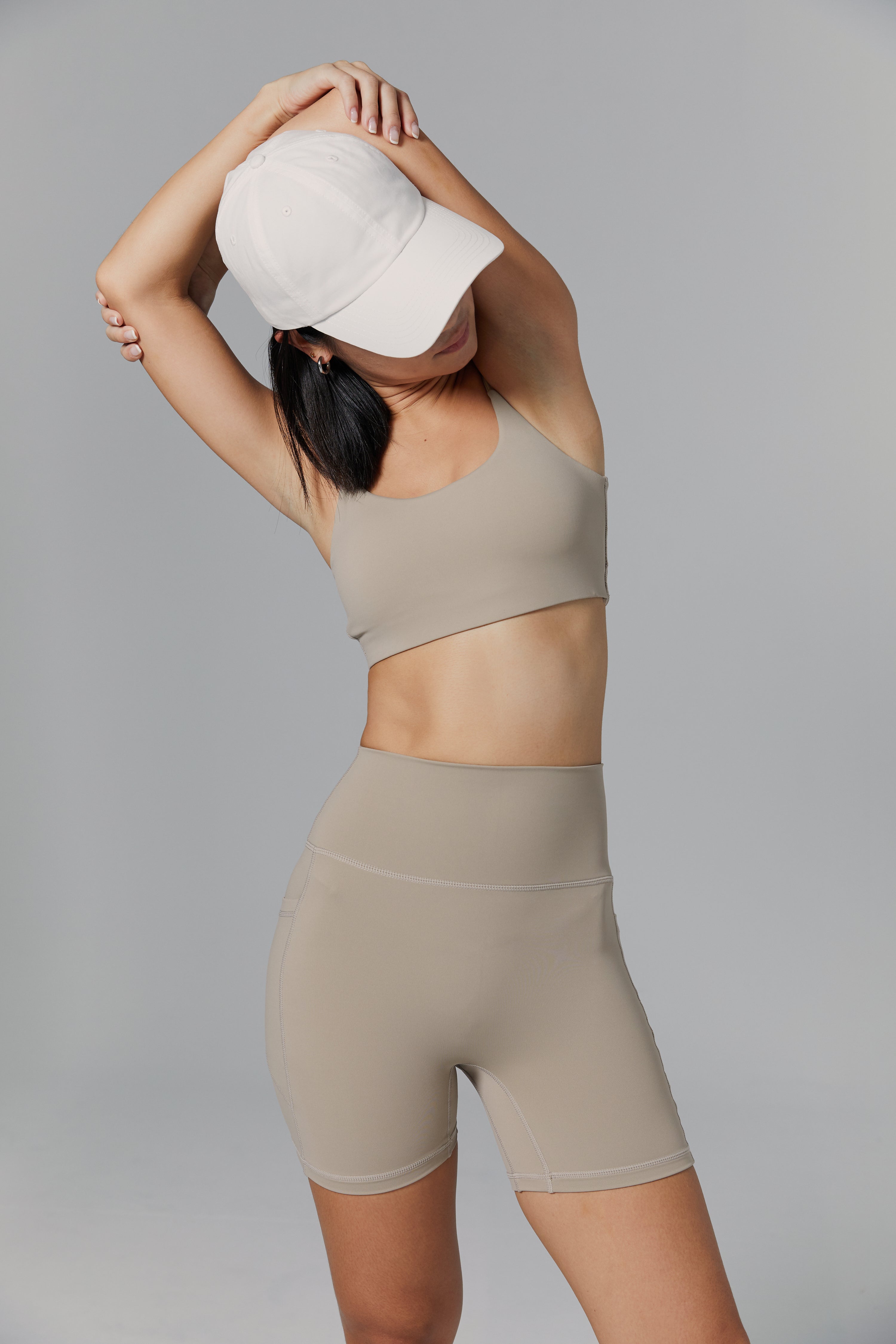 Flow H Sport Bra Top Light Support - Khaki / 細肩帶運動上衣 - 淺卡其