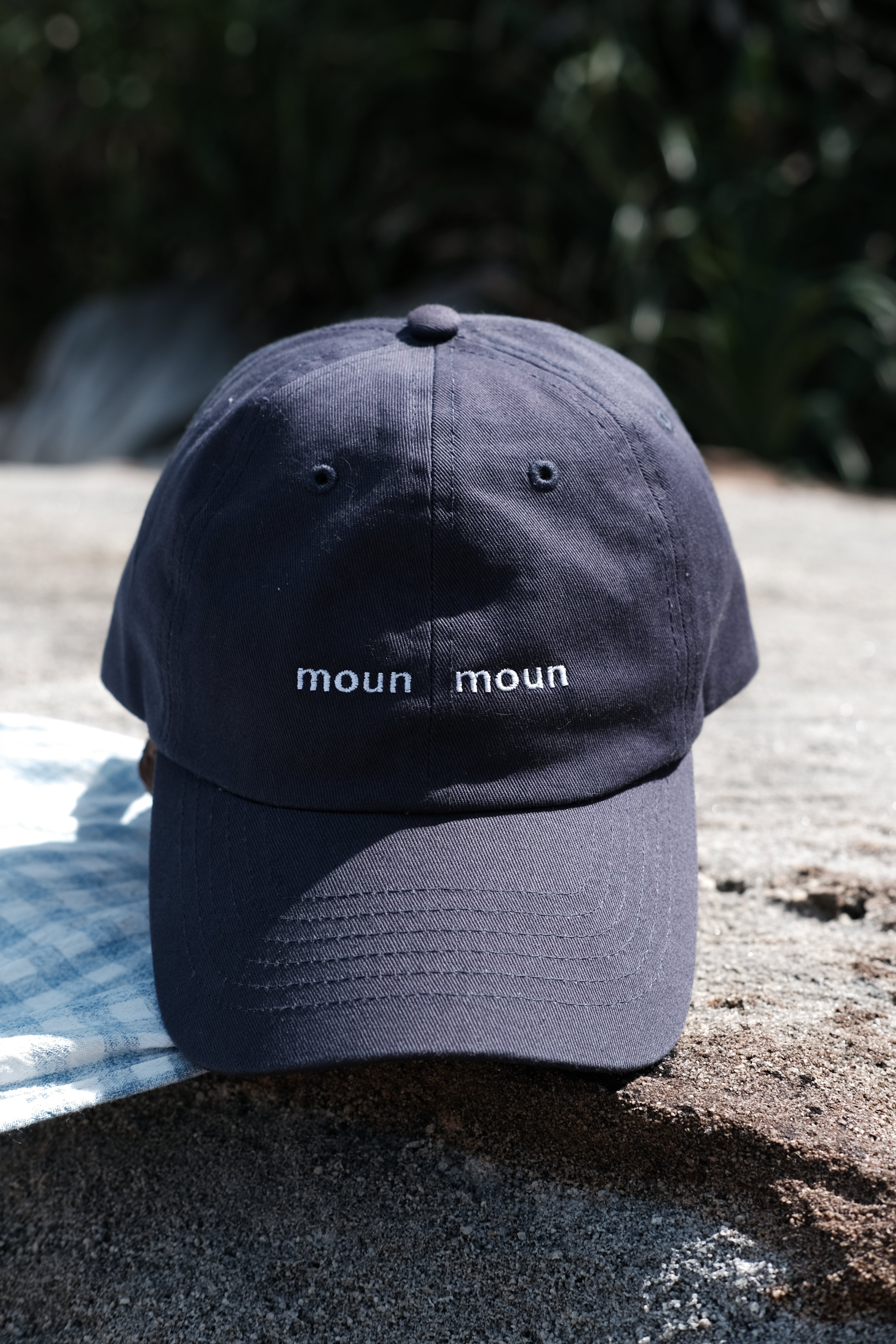 moun moun LOGO品牌棒球帽 - 深藍色 #2025