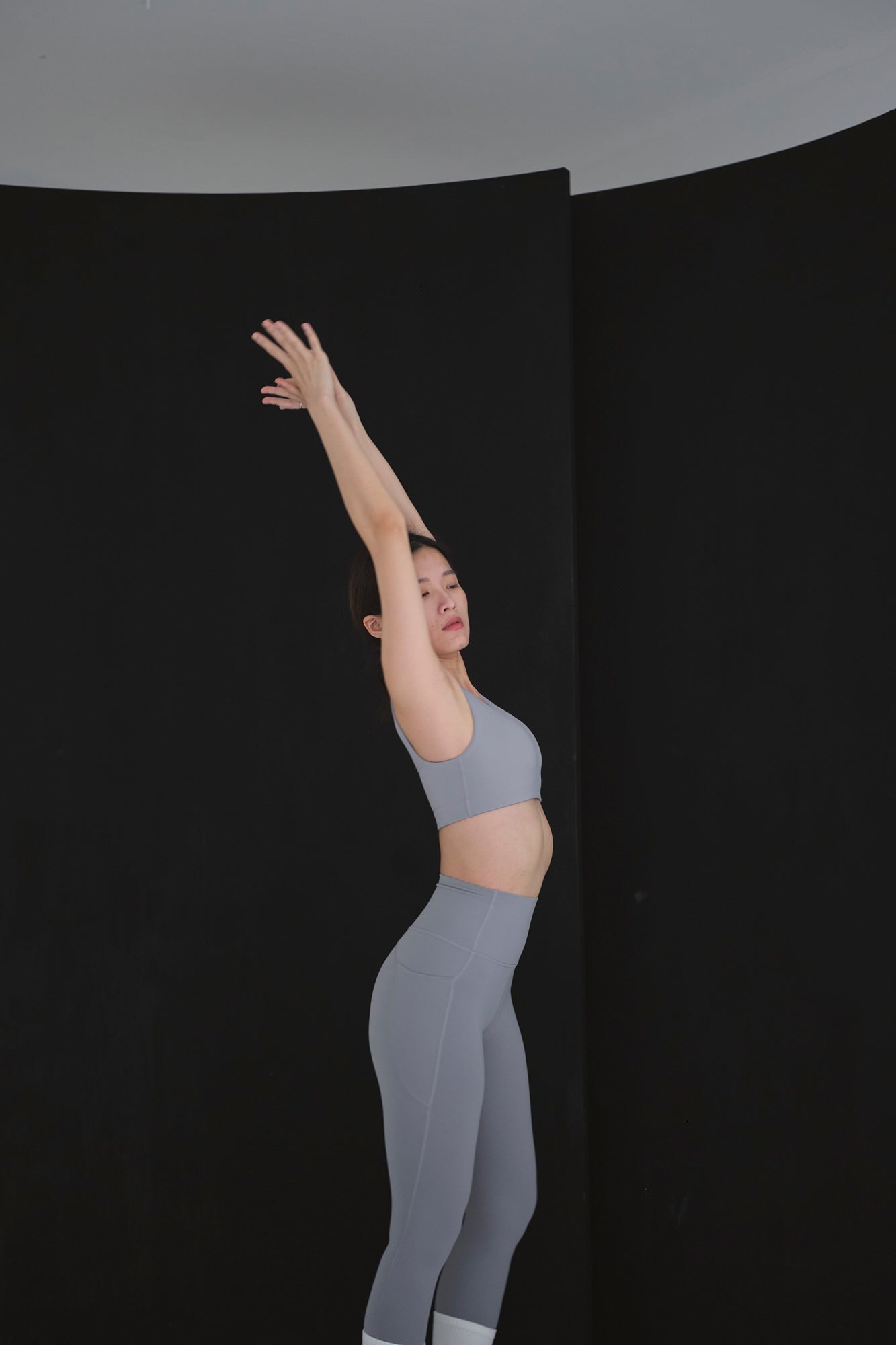 Flow U Sport Bra Top - Gray / 雙U領運動上衣 - Gray