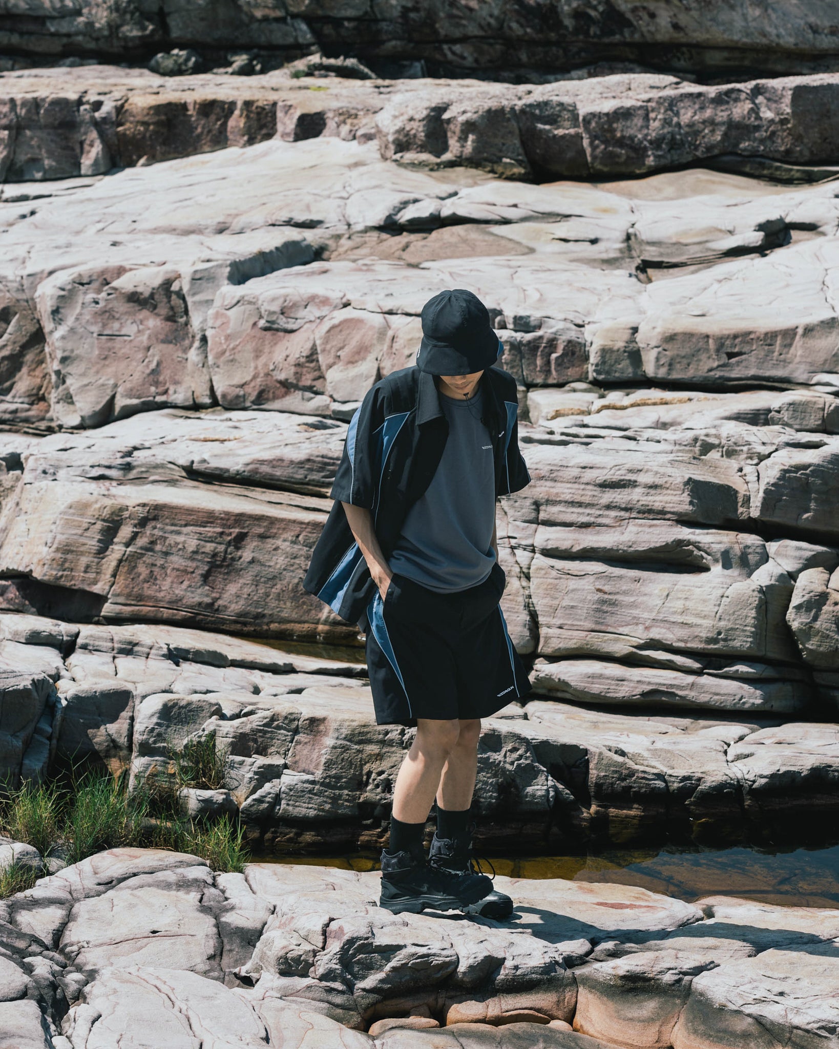 SHINCOOL® COVER STITCH VEST|克蘭袖型背心 Millstone Gray