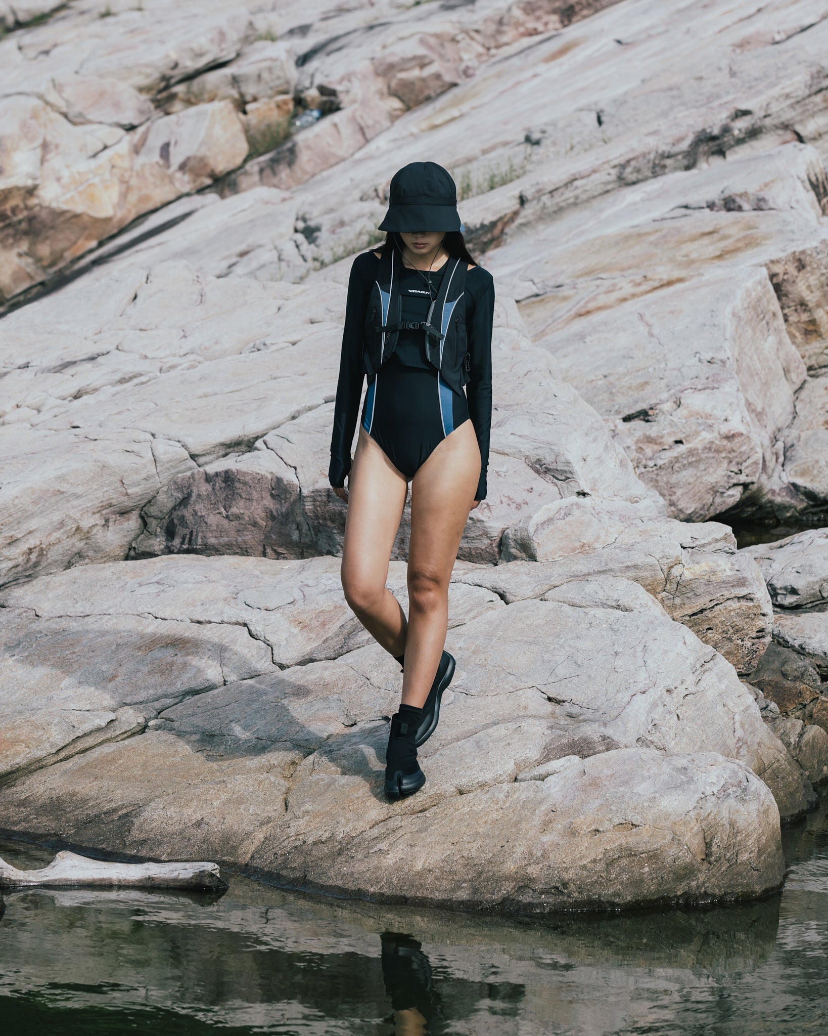BLOCKING REFLECTIVE RUNNING VEST|可調節式功能背心