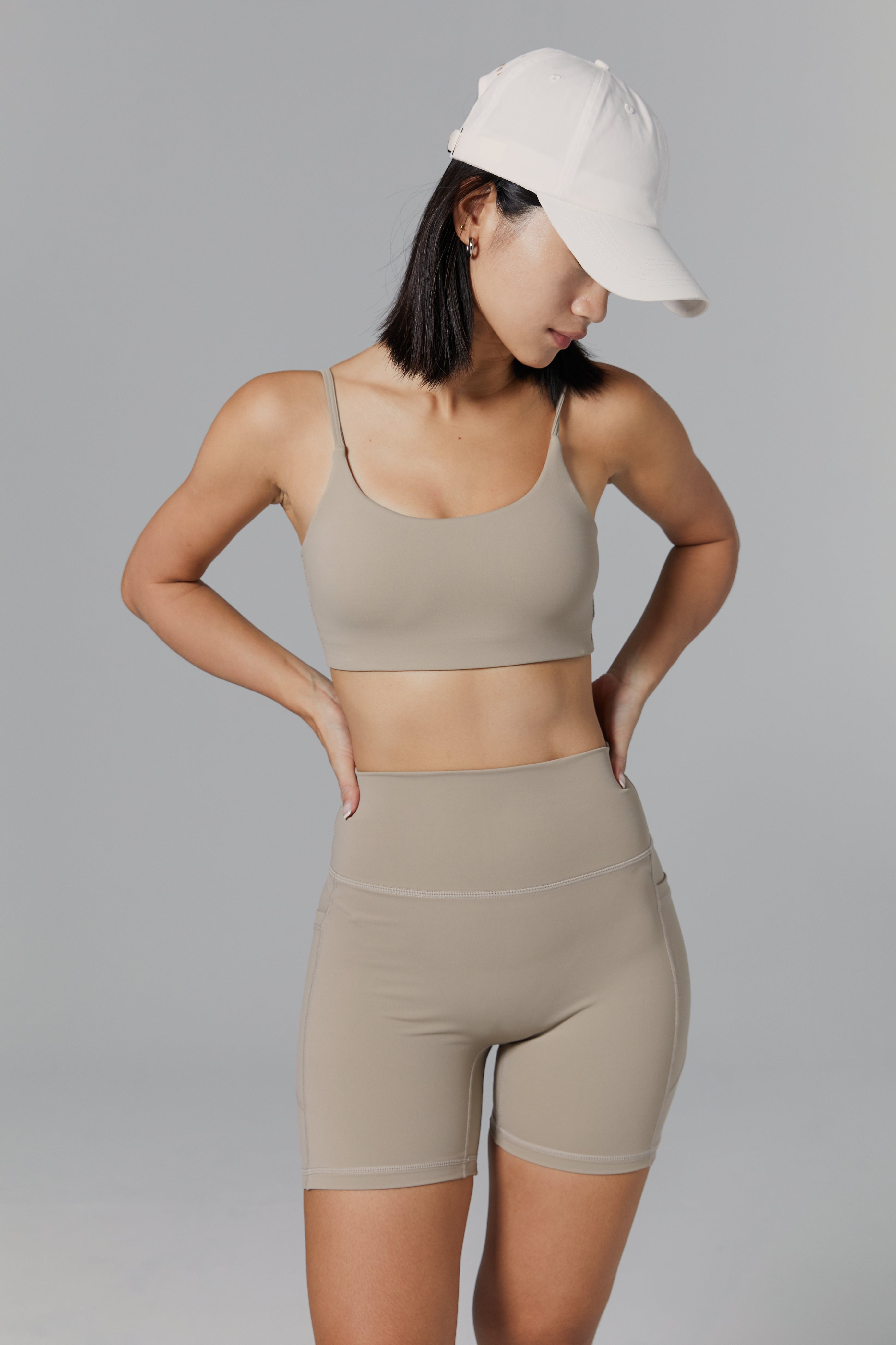 Flow H Sport Bra Top Light Support - Khaki / 細肩帶運動上衣 - 淺卡其